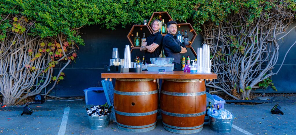 What are Mobile Bartending services? | Party Shakers