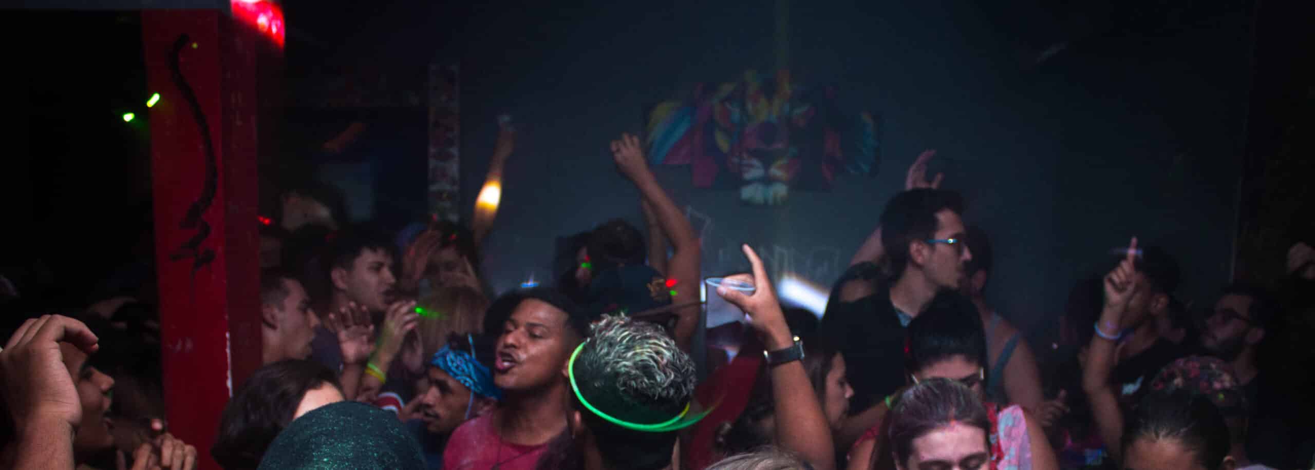 Birthday party bartender: How to make the party unforgettable? - Party Shakers